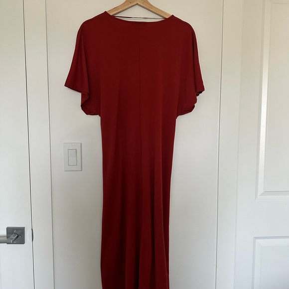 Zara Pleated Front Drop Shoulder Dress - Picture 2 of 4